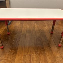 Large Adjustable Height Kids Learning/Activity / Craft Table – Red & White