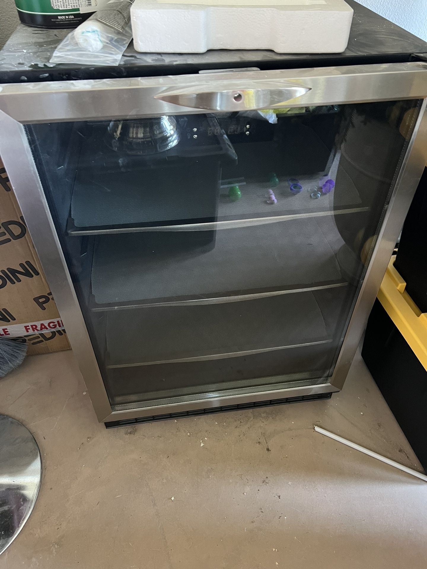 Silhouette Beverage Refrigerator