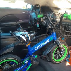 Bicicleta Para Nińo De Muy Buena Calida Nueva En Caja En Especial