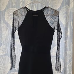 Black Nice Beautiful Teen dress With Long Lace sleeve  And Lace  on Front Size M