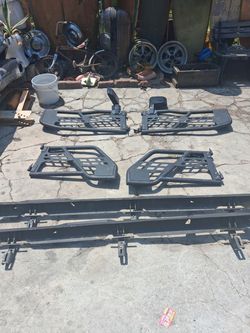 JEEP GLADIATOR DOORS N RUNNING BOARDS!!225$
