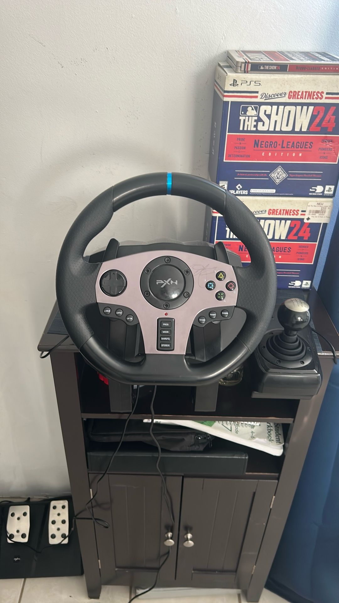 Pxn Wheel Includes Gear Shifter, Three Pedals And The Wheel ALOOK AT THE DESCRIPTION