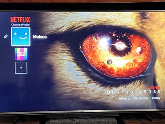 BIG SCREEN LG SMART TV