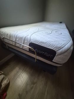 Serta iComfort Mattress with Adjustable Base