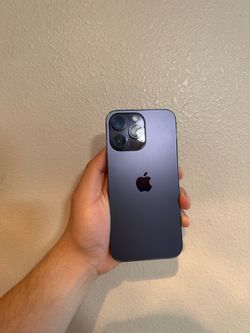 iPhone 14 Pro Max 256GB in excellent condition. No issues at all. Battery health is great!