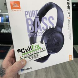 JBL Bluetooth Super Bass Noise Cancelling Cordless headphones 