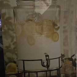 Style Setter - Covina Beverage Dispenser 1.90 Gal - Clear
 Glasses  and top and with stand Model: 210321-RB