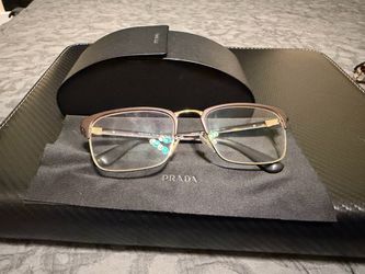Designer Glasses with Cases and Cloths
