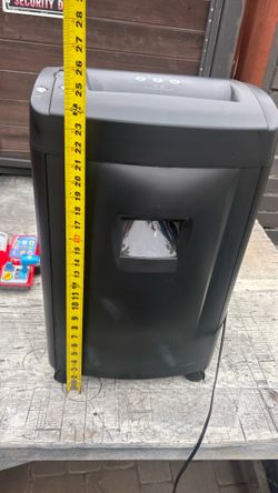 Commercial 15-Sheet Cross-Cut Paper Shredder – Save Over $100 – $65