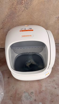 Meowant Automatic Self-Cleaning Cat Litter Box