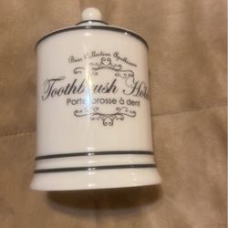 Tooth Brush Holder 