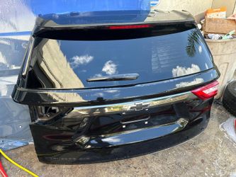 TRUNK LID CHEVY TRAVERSE