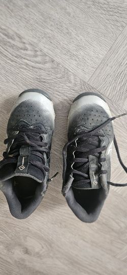 Kids Baseball Cleats Size 1Y