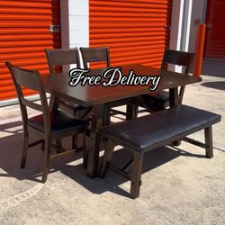 Large Dining Set Table Bench and 4 Chairs Wood and Faux Leather Great Condition