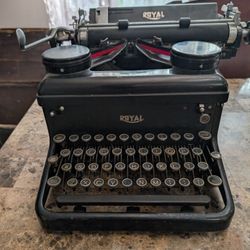 Royal Typewriter