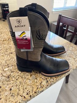 Ariat Western Cowboy Boots New with Tags