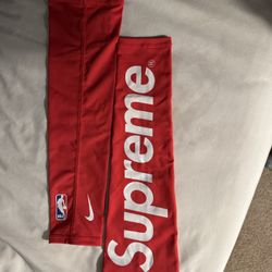 Supreme Basketball Sleeve 