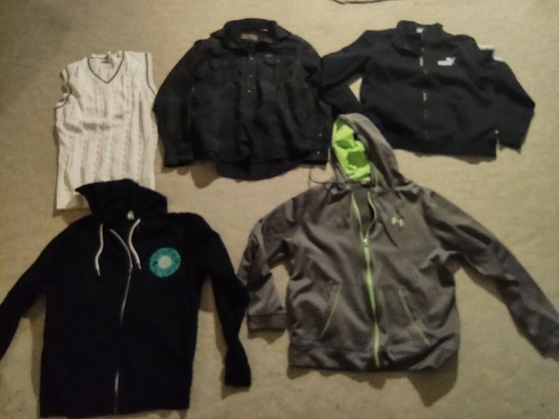 Men's Clothing And Basketball /Football