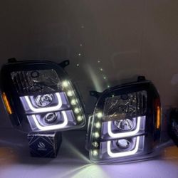GMC Yukon 2007-2014 Headlights 