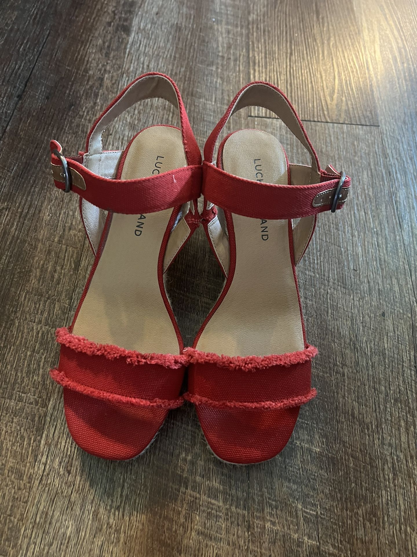 Lucky Brand red platform sandals size 7