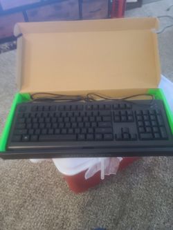 RAZER Cynosa Lite USB keyboard.