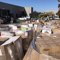 lights and electric pallets 