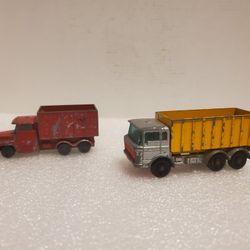 VINTAGE HUSKY GUY WARRIOR TRUCK And Matchbox Tipper Container Truck No. 47 Rare