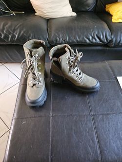 Combat Style Boots With Heel