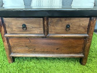 Coffee table with storage