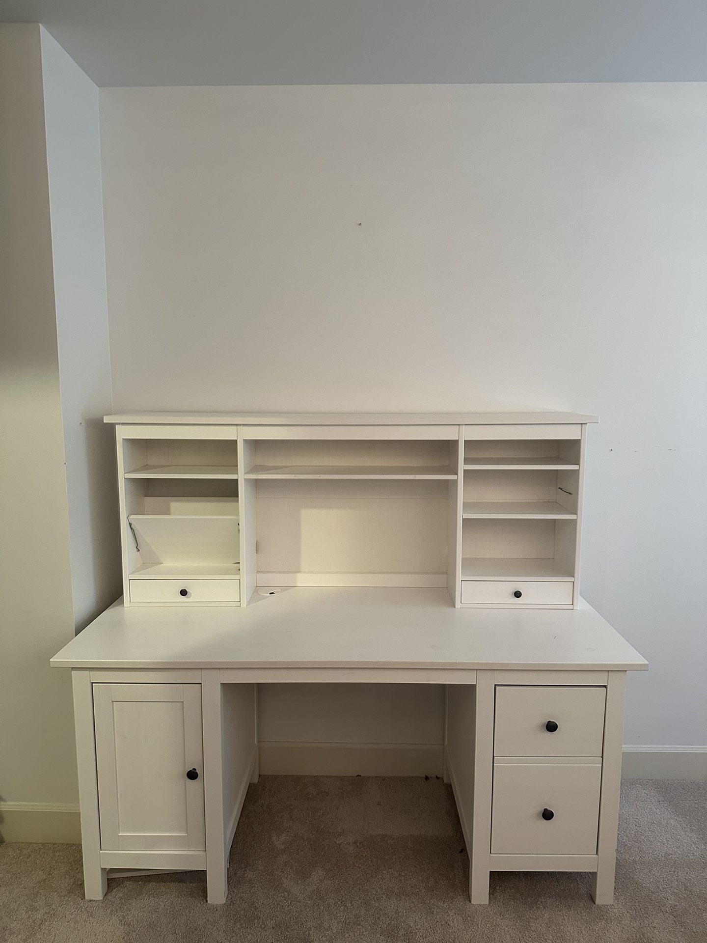 White Desk