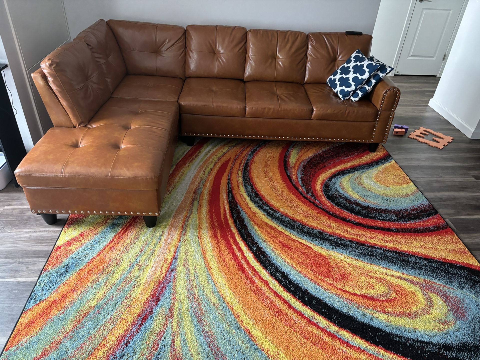 Couch & Ottoman