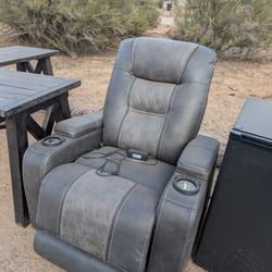 Electric Recliner 