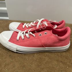 Converse All Star Women’s 10 Low Top Strawberry Jam Pink Sneaker New
