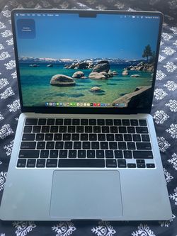 MacBook M4
