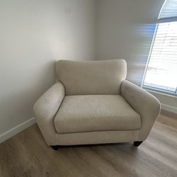 White La-Z-Boy Loveseat