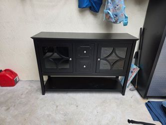 Credenza/Cabinet for sale.
