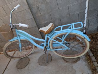 Huffy Nel Lusso Cruiser Bike