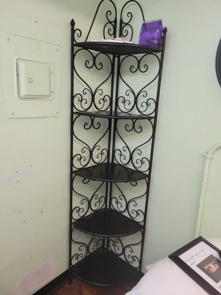 Corner Shelf