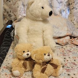 Stuff Polar Bear And Two Teddy Bear