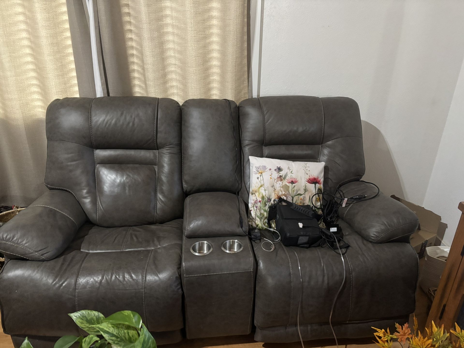 Recliner Love Seat