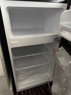 Mini fridge