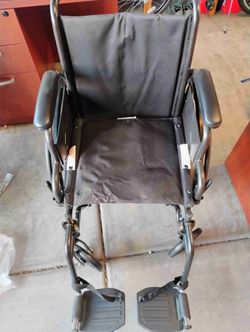Medline Comfortable Folding Wheelchair