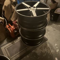 Car rims for sell 