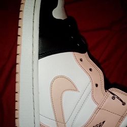 Jordan 1 Mid