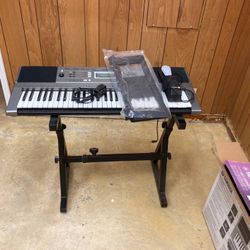 Yamaha PSR-E353 Keyboard 