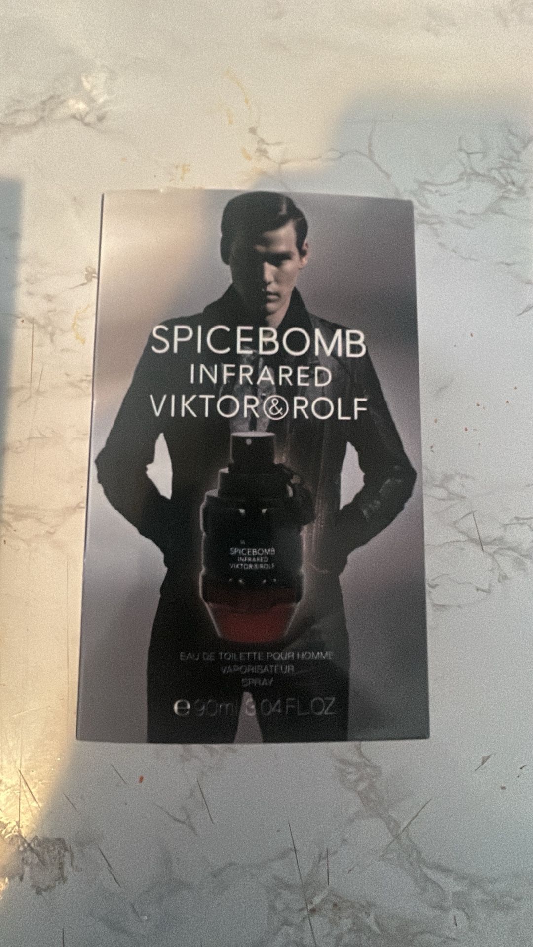 3.4oz,Black and Red Bottle,