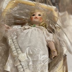 Faith Lynwood Little Ones Doll In Box With Certificate