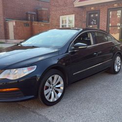 Black Volkswagen 2.0  Turbo CC SPORT - 2012