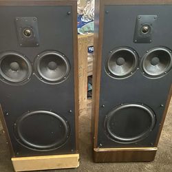 Polk audio SDA2 Speakers