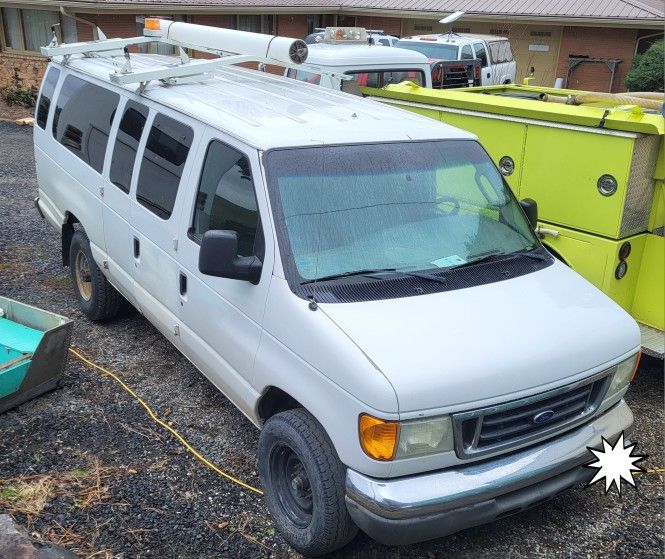 2007 Ford E-350